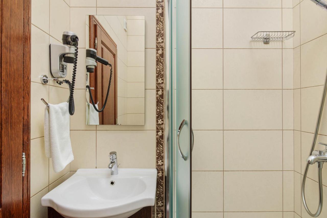 Apartments Djuranovic โกตอร์ ภายนอก รูปภาพ
